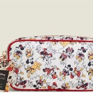 Stoney Clover Lane Disney Macy’s exclusive Thanksgiving day parade pouch NWT